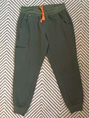 FIGS Zamora High-Rise Jogger Scrub Pants Green Size S